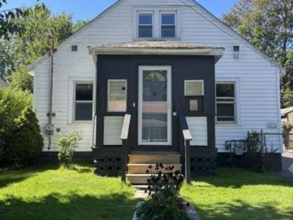 13 Belle Avenue, Queensbury, NY 12804
