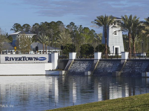 101 BEAUFORT Court, St. Johns, FL 32259