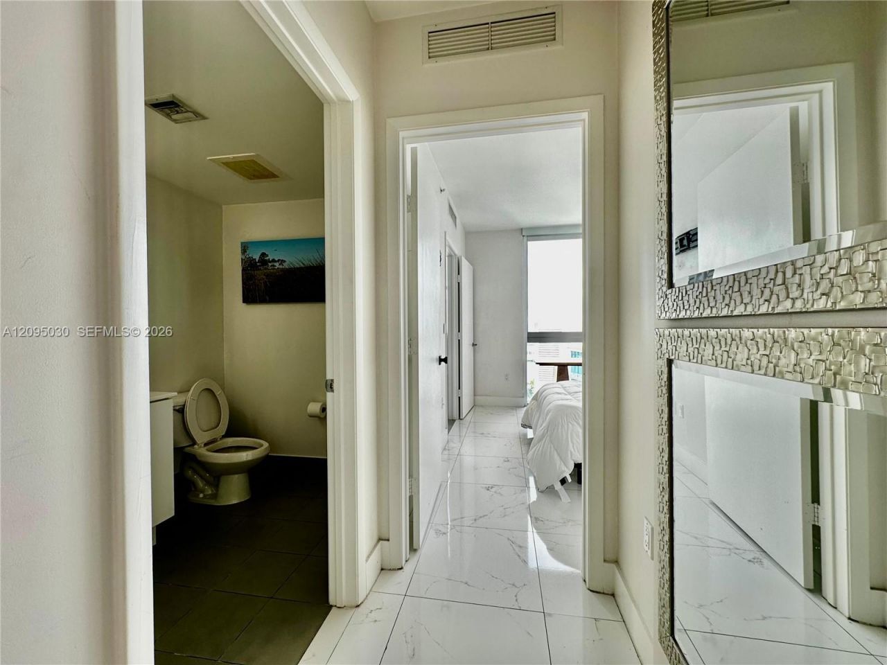 92 SW 3rd St , Unit 4905, Miami, FL 33130 Photo