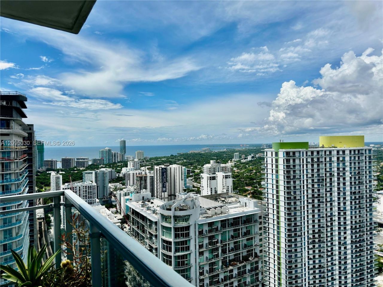 92 SW 3rd St , Unit 4905, Miami, FL 33130 Photo
