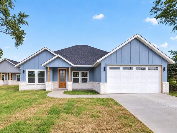 102 Goodknight Ranch Road, Trinidad, TX 75163
