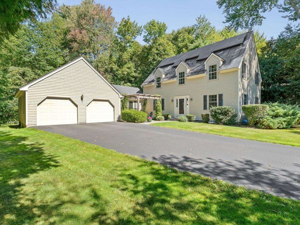 160 Heritage Lane, Shelburne, VT 05482