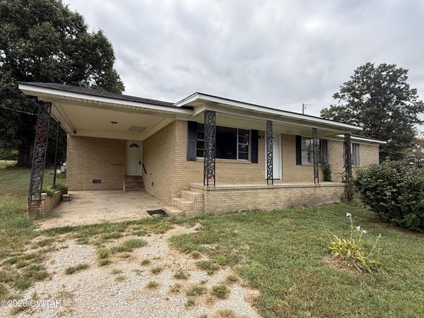 461 Covington Road , Bells, TN 38006