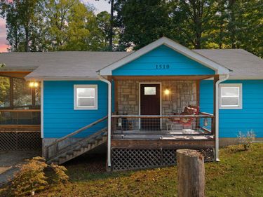 1510 Fins And Feathers Road, Burnside, KY 42519