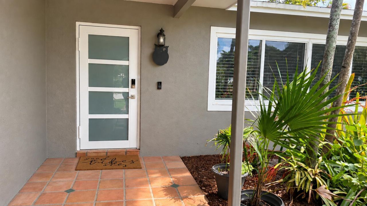 1811 N Hiatus Road, Pembroke Pines, FL 33026 Photo