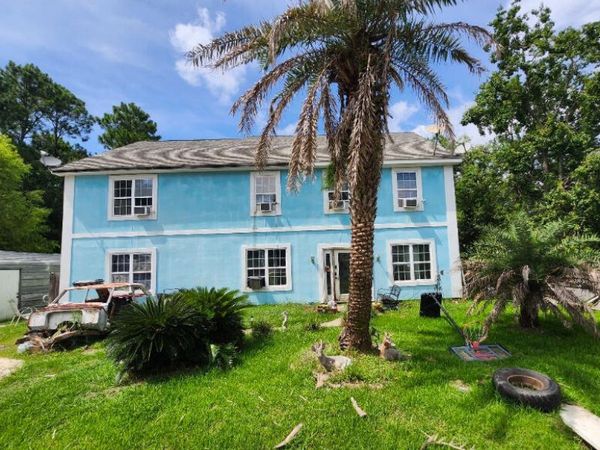 6186 E Lamar Street, Bay Saint Louis, MS 39520