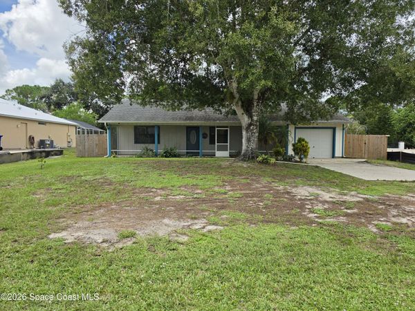 8225 97th Court , Vero Beach, FL 32967