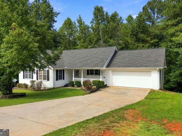 84 Barker Trail Road, Cleveland, GA 30528