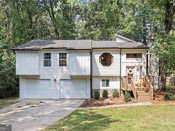 743 Starmist Court NE, Kennesaw, GA 30144