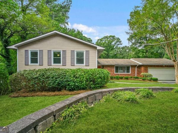 2145 Datona Drive SW, South Fulton, GA 30331