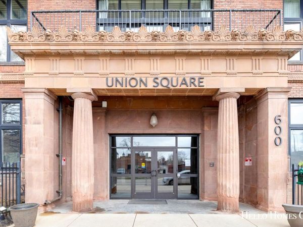 600 Broadway Avenue NW, Unit 608, Grand Rapids, MI 49504