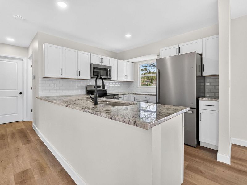 1438 E Gates Street , Columbus, OH 43206 Photo 11