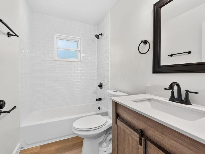 1438 E Gates Street , Columbus, OH 43206 Photo 27