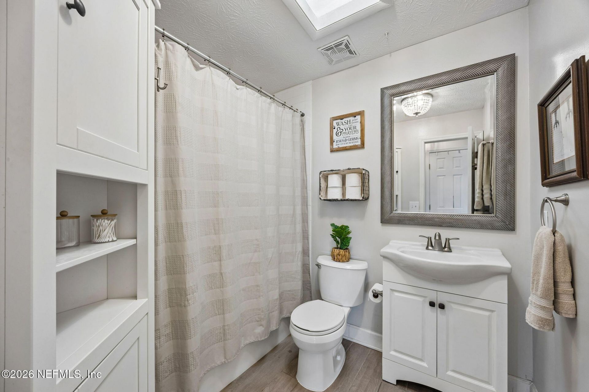 9141 E Carbondale Drive, Jacksonville, FL 32208 Photo