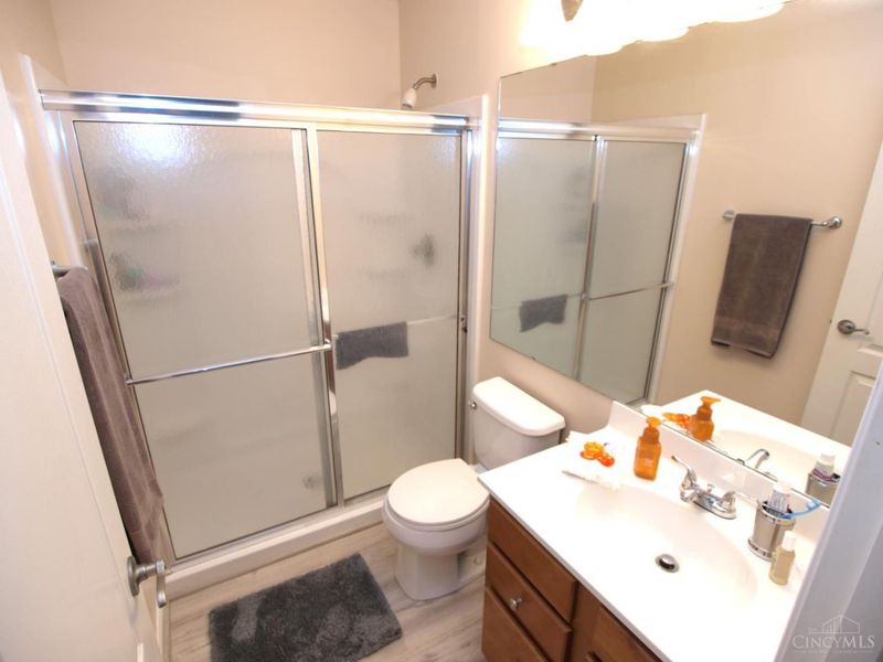 7609 Skyview Circle, Green Township, OH 45248 Photo 13