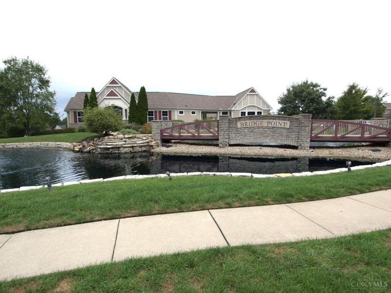 7609 Skyview Circle, Green Township, OH 45248 Photo 17