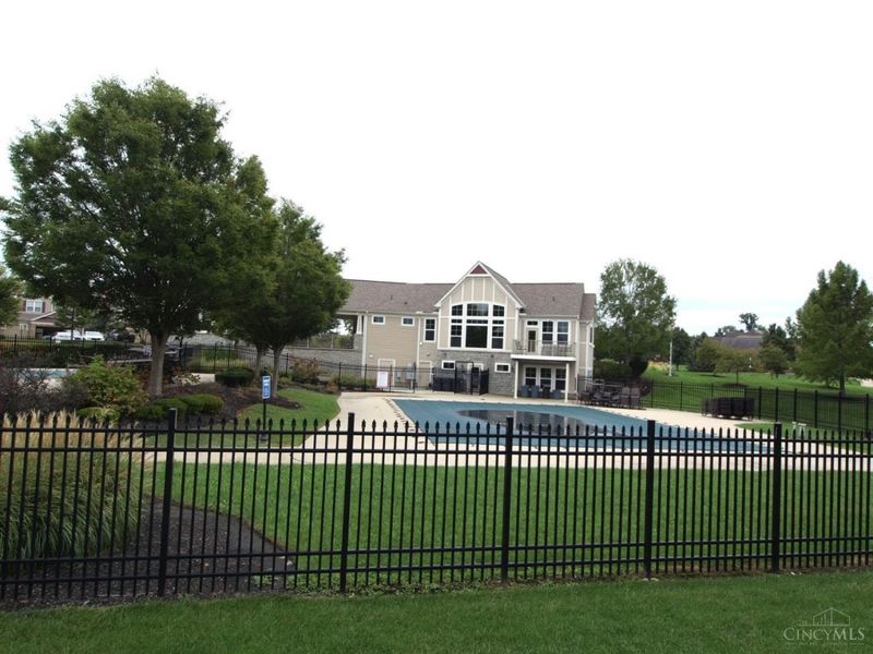 7609 Skyview Circle, Green Township, OH 45248 Photo 19