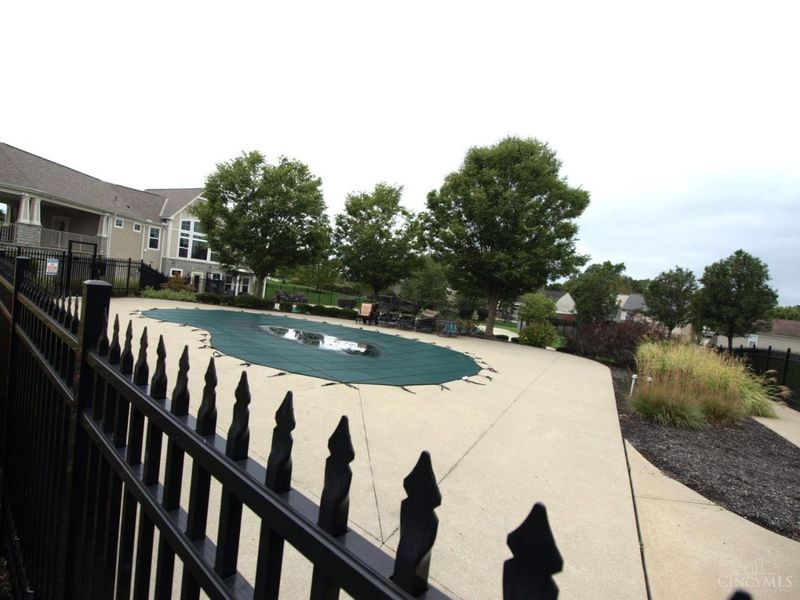 7609 Skyview Circle, Green Township, OH 45248 Photo 20