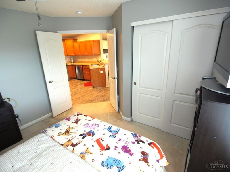 7609 Skyview Circle, Green Township, OH 45248 Photo 9