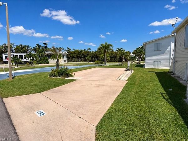 19681 Summerlin #299 RD, FORT MYERS, FL 33908