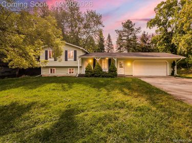 6995 Leytonstone Boulevard, West Bloomfield Township, Mi 48322