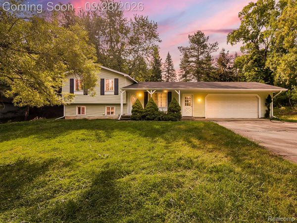6995 Leytonstone Boulevard, West Bloomfield Township, Mi 48322