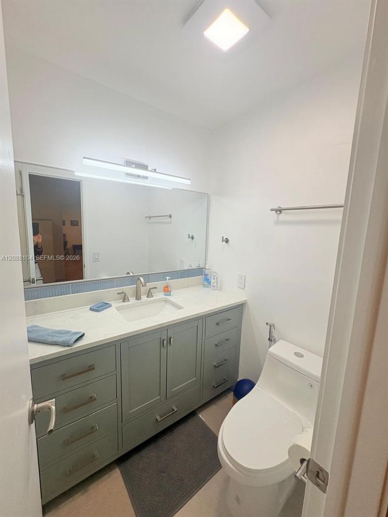 927 NW 106th Ave Cir, Unit 927, Miami, FL 33172 Photo
