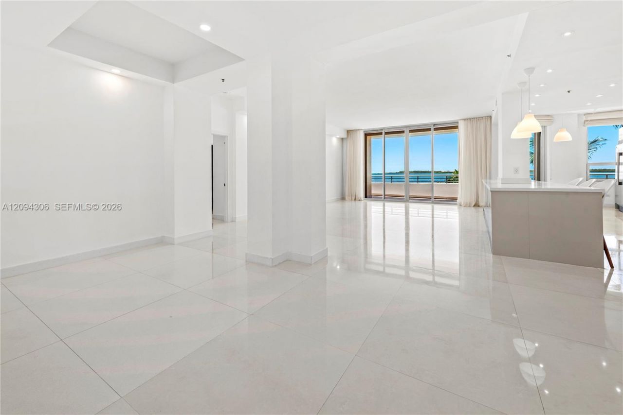 808 Brickell Key Dr, Unit 304, Miami, FL 33131 Photo