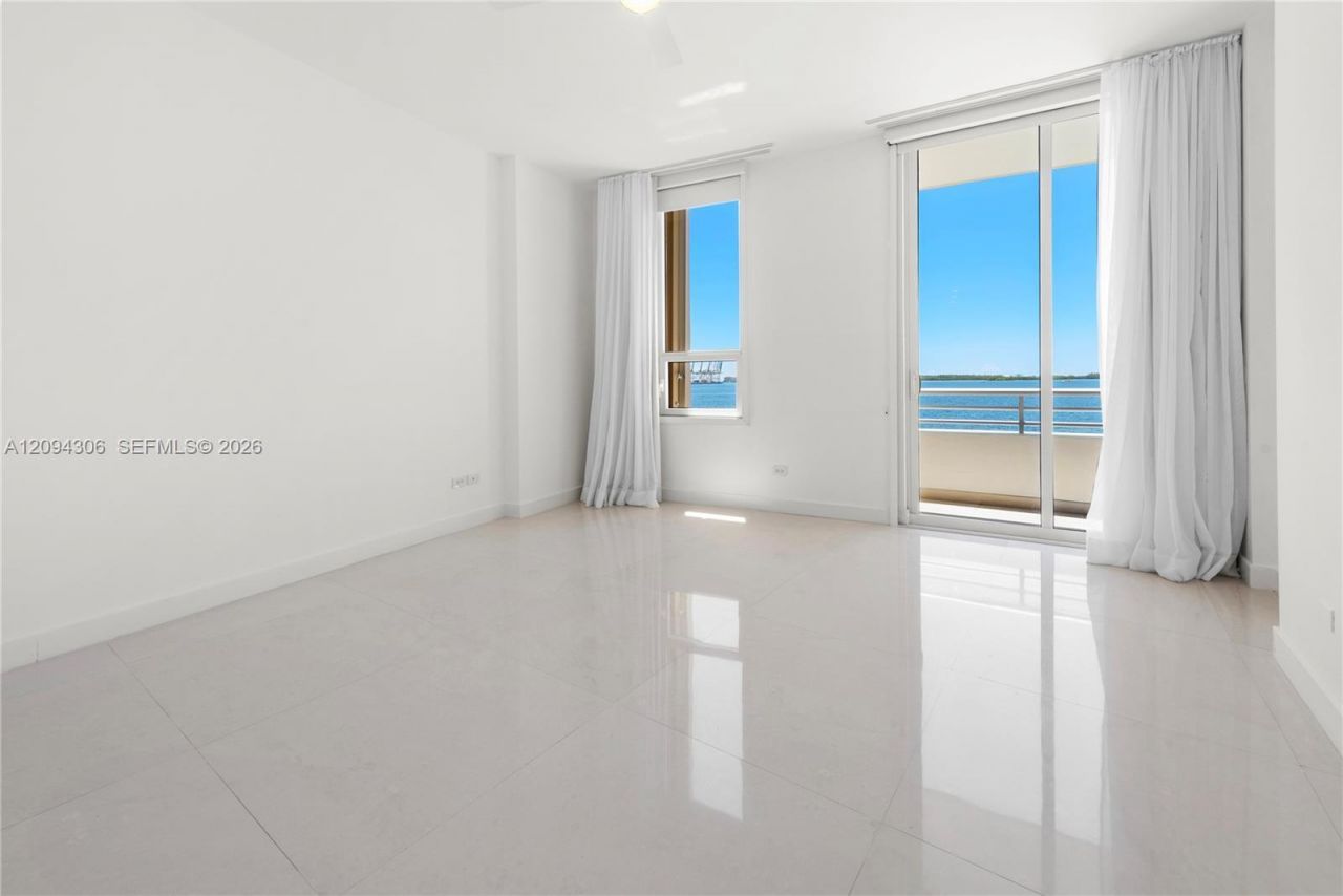 808 Brickell Key Dr, Unit 304, Miami, FL 33131 Photo