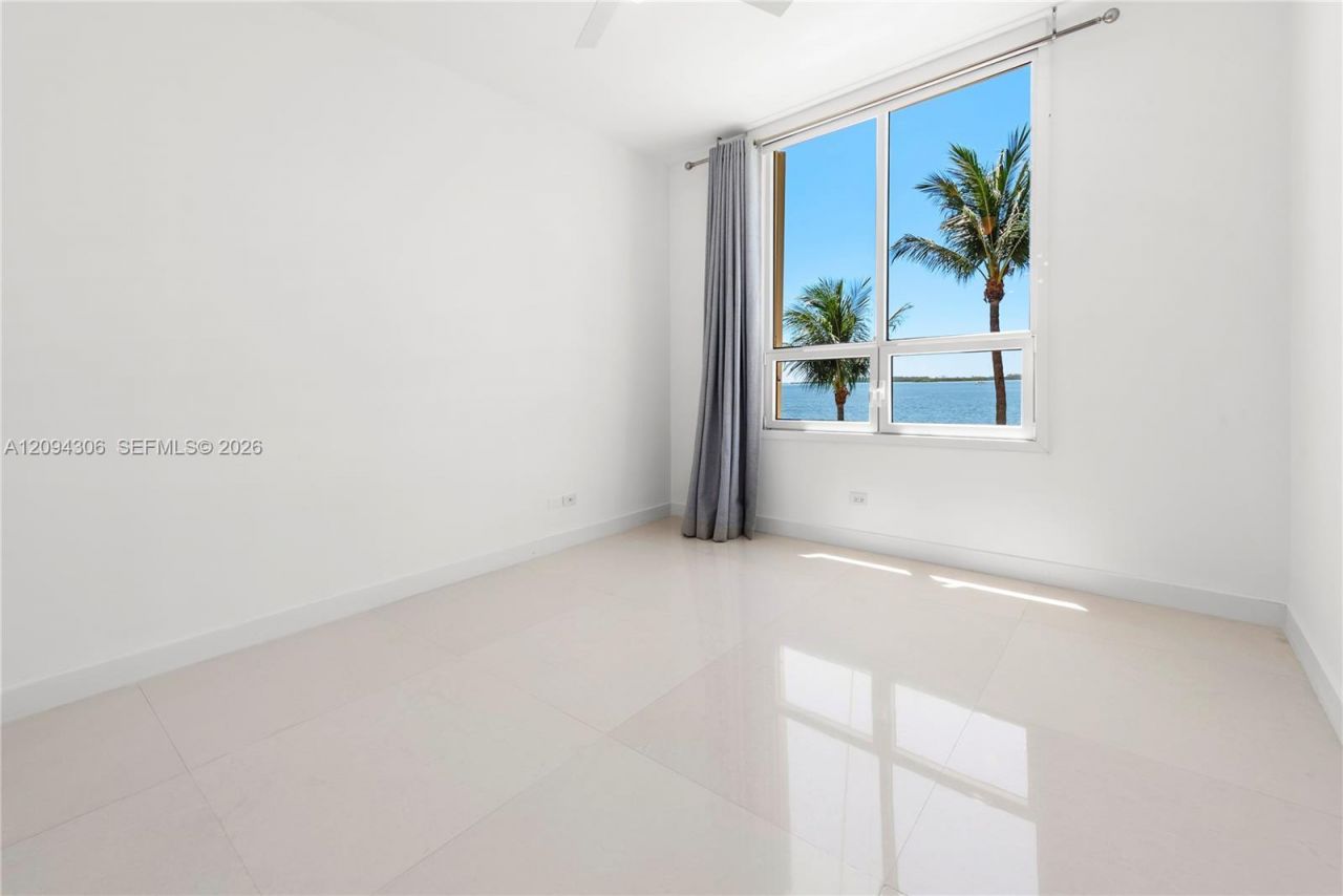 808 Brickell Key Dr, Unit 304, Miami, FL 33131 Photo