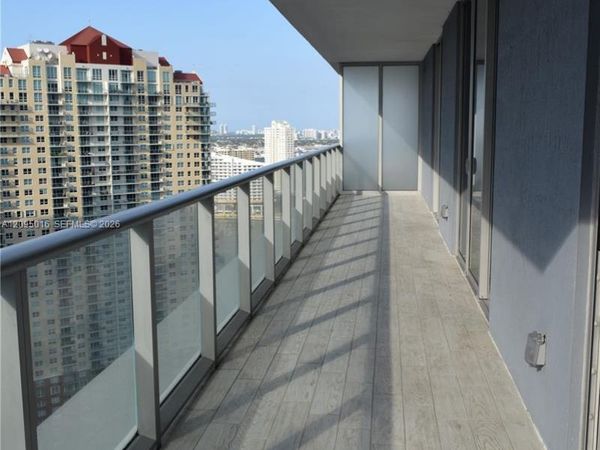 Unit 3008, Miami, FL 33131