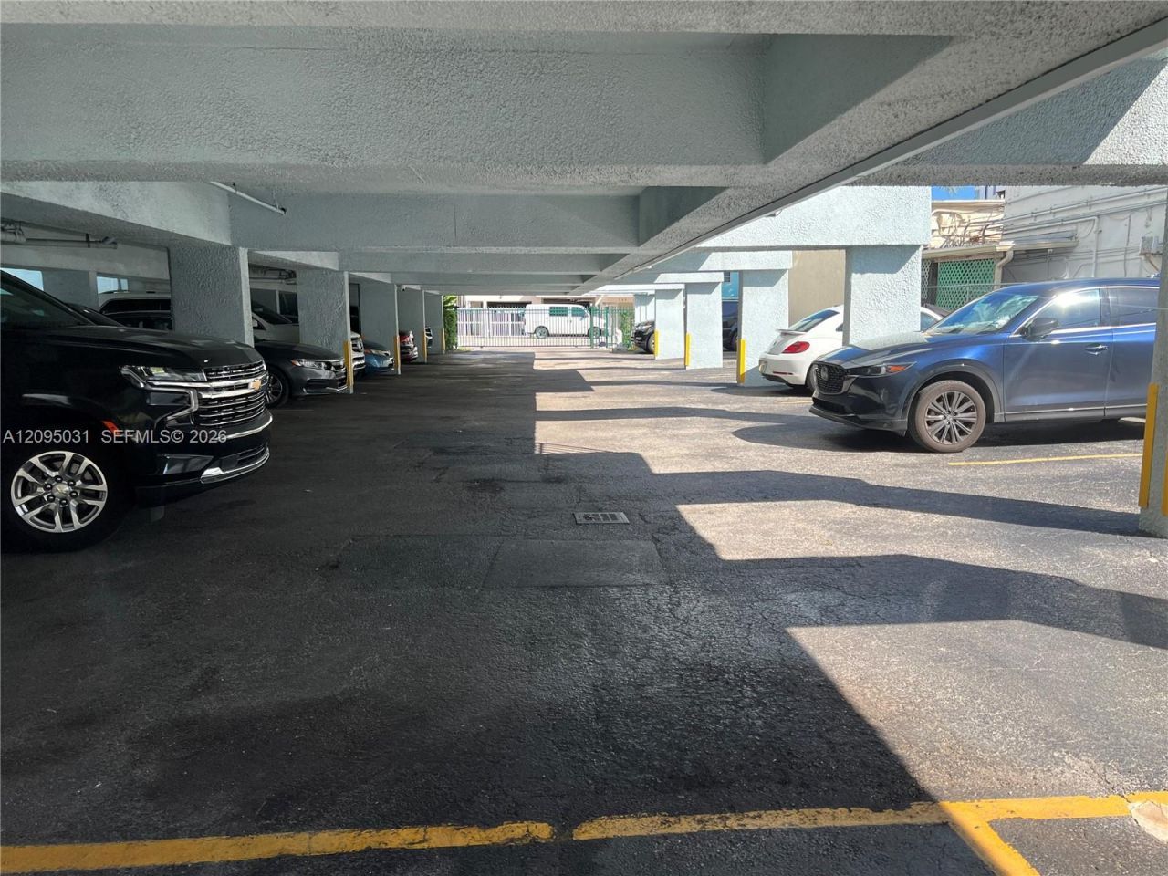 720 Collins Ave , Unit 509, Miami Beach, FL 33139 Photo