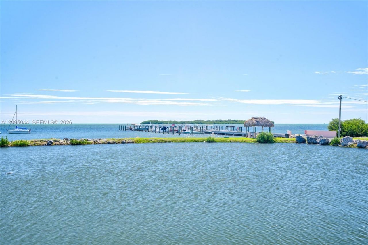 903 S Emerald Dr , Key Largo, FL 33037 Photo