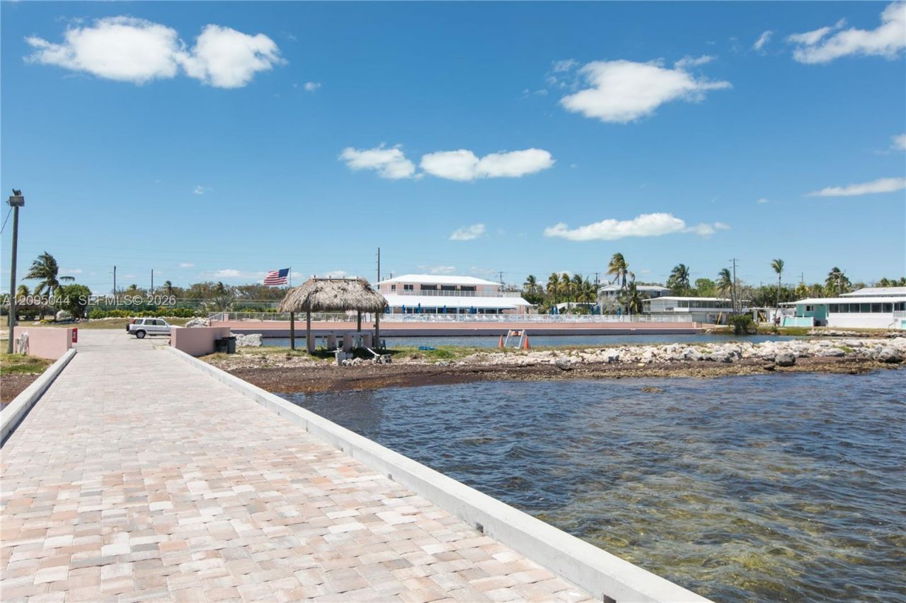 903 S Emerald Dr , Key Largo, FL 33037 Photo