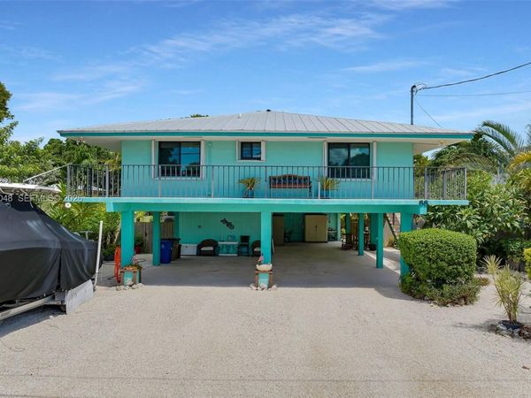 88 Marina Ave , Key Largo, FL 33037