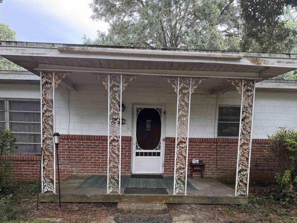 3551 Raines St, Pensacola, FL 32514