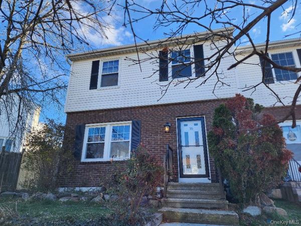 16 HARBORHILL Court , Beacon, NY 12508