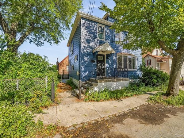 3079 Fearn Place , Bronx, NY 10465