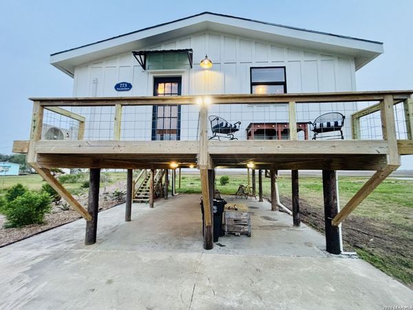 773 powderhorn ln, Port LaVaca, TX 77979