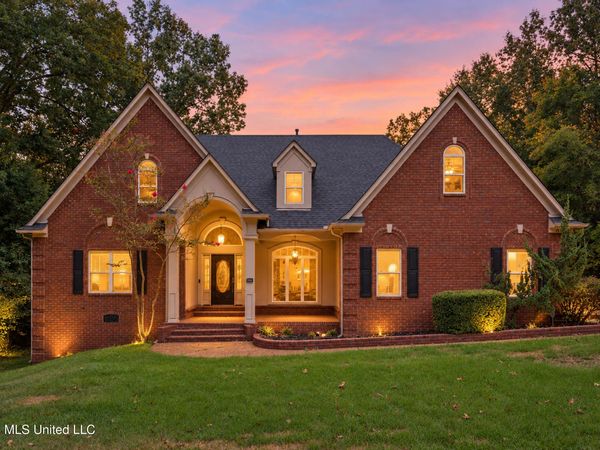 7656 Elizabeth Circle Drive, Olive Branch, MS 38654