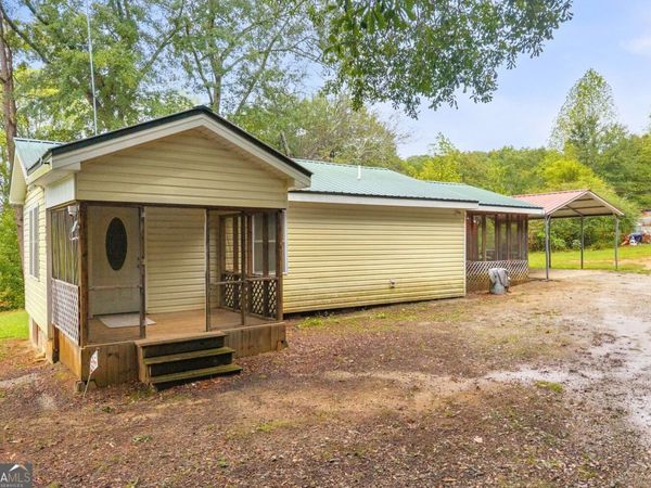393 N Red Rock Road, Toccoa, GA 30577