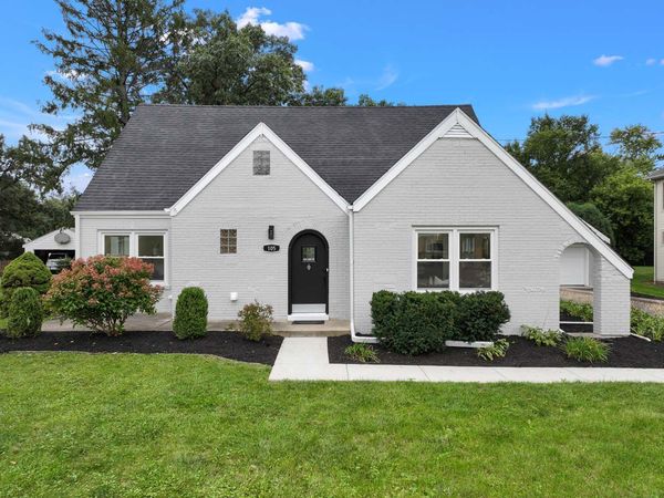 15W105 Harrison Street, Elmhurst, IL 60126