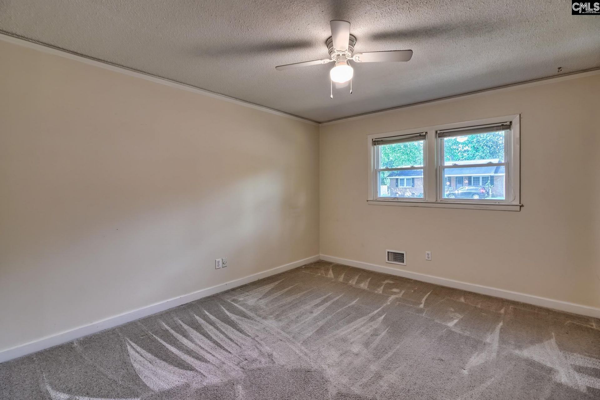 1719 Chadsworth Drive Photo 24