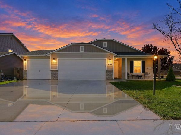11761 Penobscot St, Caldwell, ID 83605