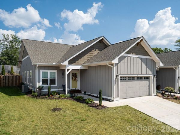 11 Cozy Cottage Way , Arden, NC 28704
