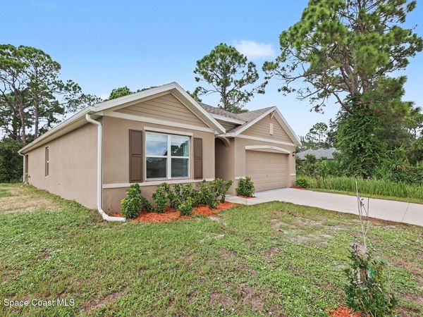 1342 Jupiter Boulevard NW , Palm Bay, FL 32907