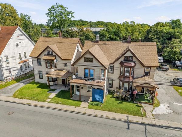 393 North Street , Middletown, NY 10940