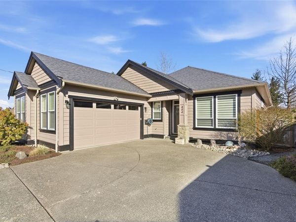 844 Mulholland Dr , French Creek, BC V9P 1Z5