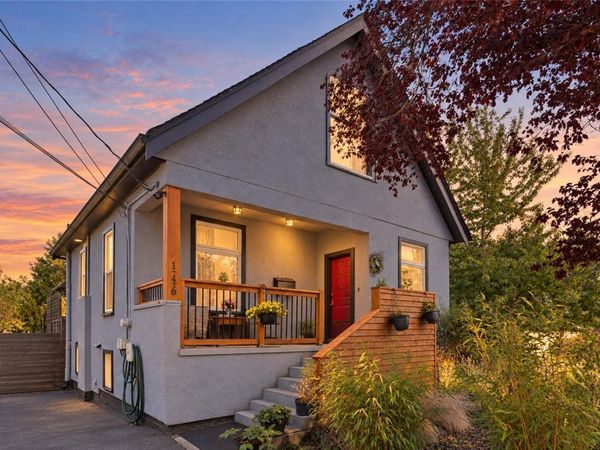 1746 Pembroke St , Victoria, BC V8R 1W6