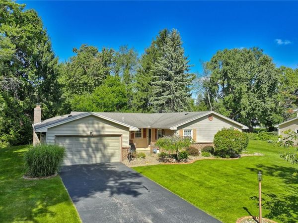 792 Hightower , Webster, NY 14580